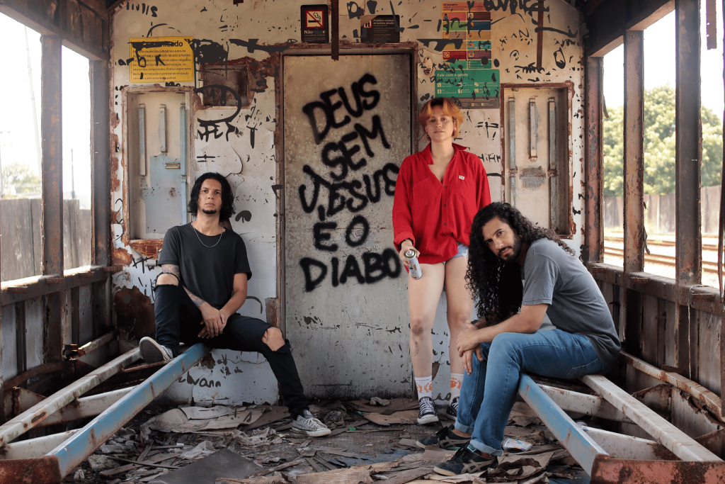 ‘Tememos um Brasil evangélico’: bandas cristãs fazem rock sobre fé, mas rejeitam rótulo de ‘gospel’