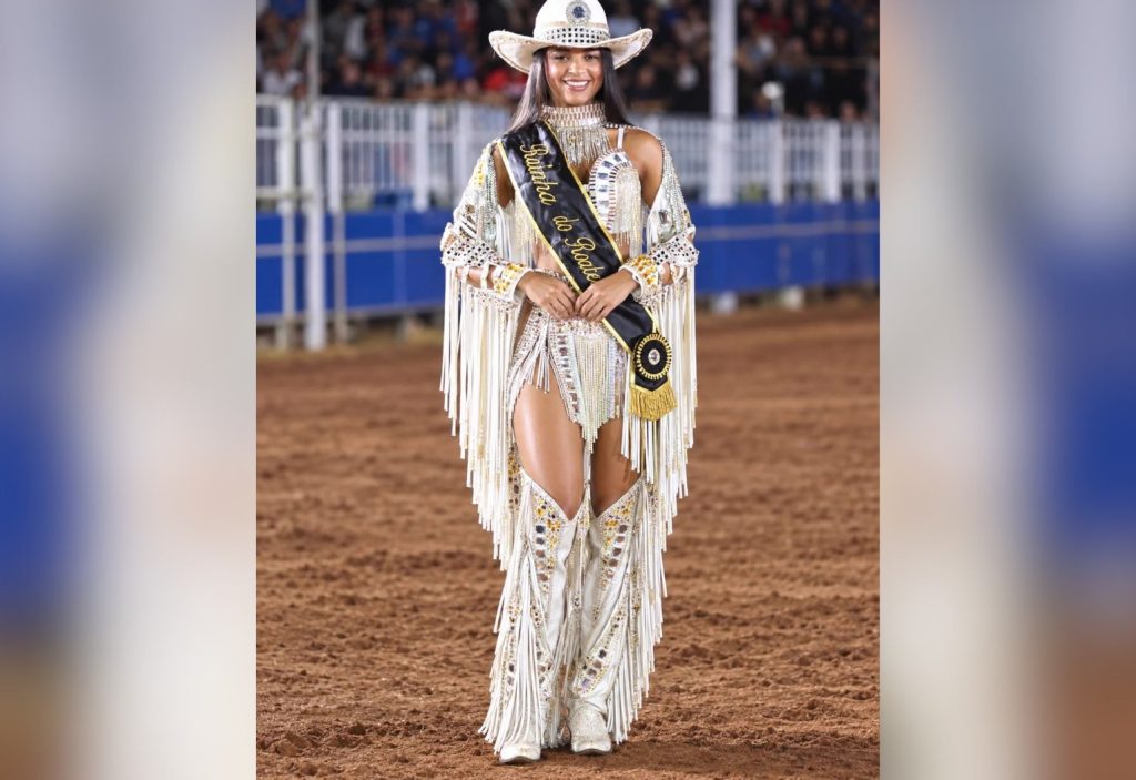 Rainha de Rodeio foi atingida por descarga elétrica de raio enquanto penteava cabelo da sobrinha, diz irmã